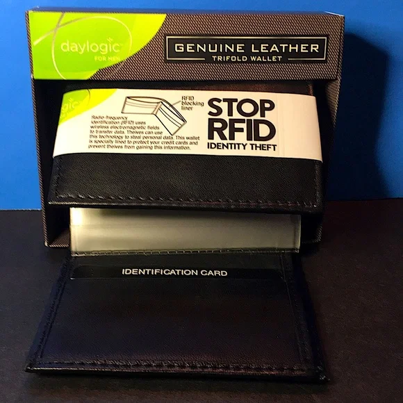 DAYLOGIC FOR MEN GENUINE LEATHER TRIFOLD WALLET STOP RFID IDENTITY THEFT NEW - Picture 1 of 5